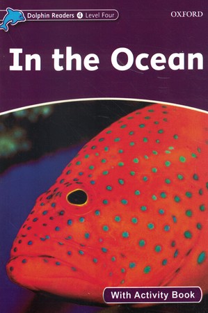 Dolphin READER: In the Ocean 